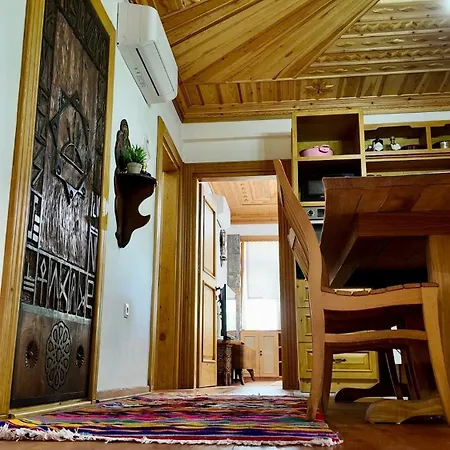 An Experience Of History And Modernity Stone House Concept Mansion 펜션